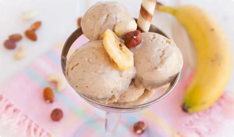 Банановое мороженое